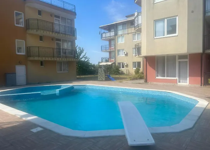 вива Διαμέρισμα *